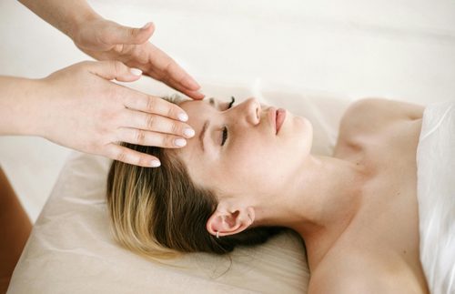Craniosacral Unwinding Therapy The Dublin Wellbeing Centre Dublin 2 4 Hands Hawaiian Lomi Lomi