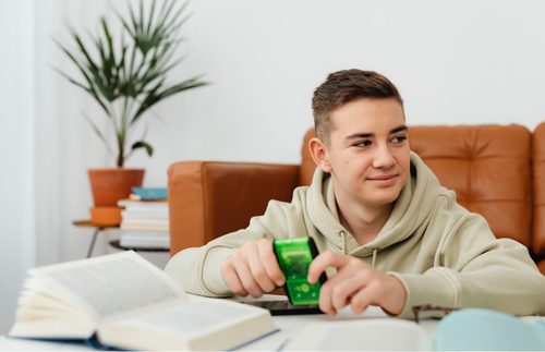 Decider Skills for Teenagers The Dublin Wellbeing Centre Dublin 2 4 Hands Hawaiian Lomi Lomi