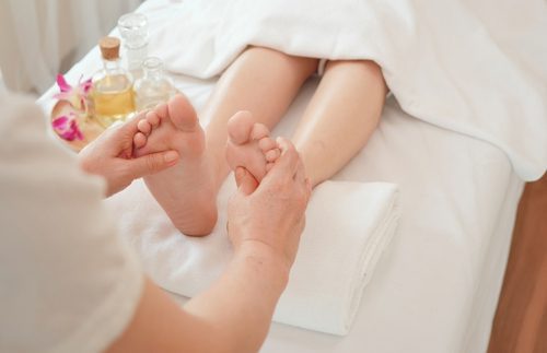 Reflexology for Wellbeing The Dublin Wellbeing Centre Dublin 2 4 Hands Hawaiian Lomi Lomi