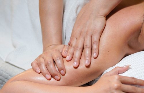 Theraputic Massage The Dublin Wellbeing Centre Dublin 2 4 Hands Hawaiian Lomi Lomi